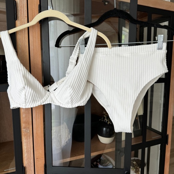 H&M bikini set ribbed terry highwaisted rise balconette underwire pushup bottoms - Picture 1 of 5